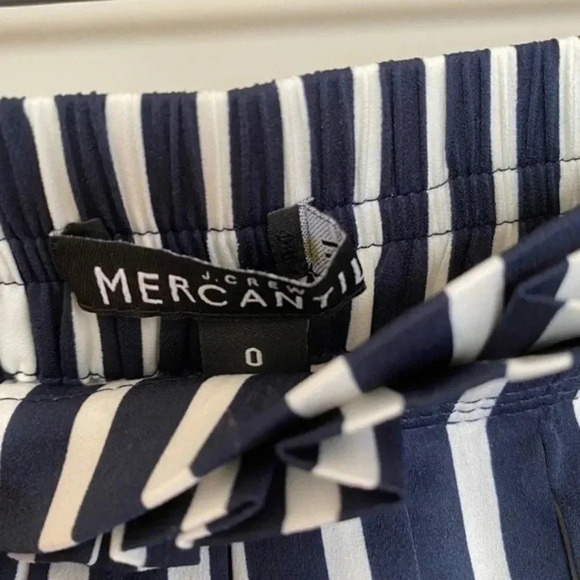 NWT J.Crew Mercantile Navy and White Striped Skirt - Picture 6 of 10